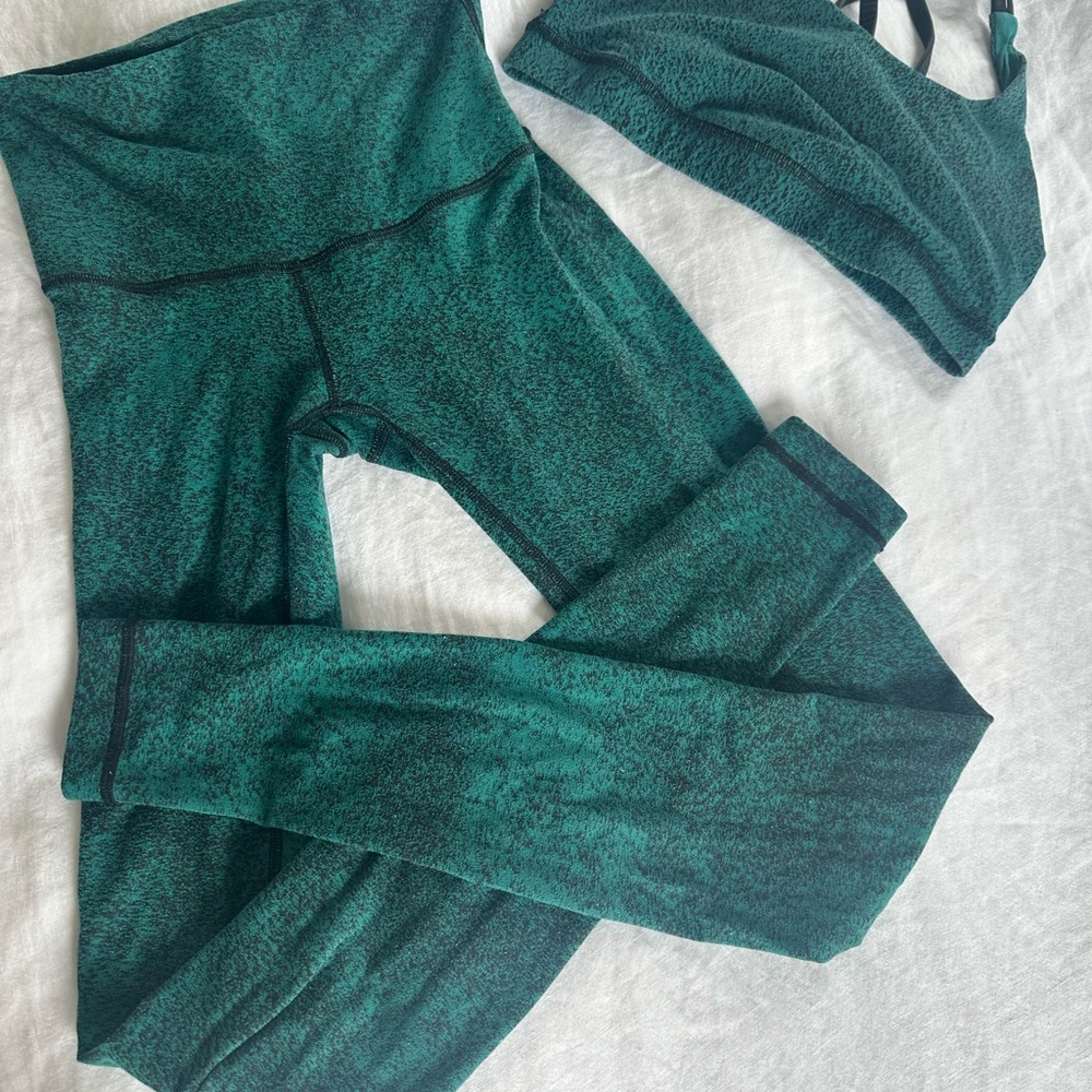 Lululemon Activewear Set (sz 2)
